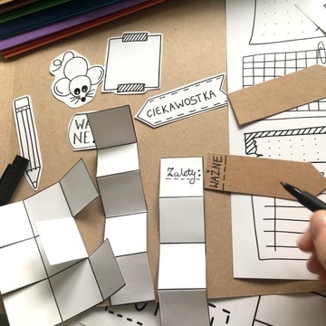 Комплект для подготовки лэпбука, А4, 2 папки, черная крафт-бумага