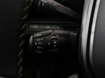 Peugeot 3008 II Crossover 1.5 BlueHDI 130KM 2019 Peugeot 3008 GT Line full LED półskóra panorama, zdjęcie 34