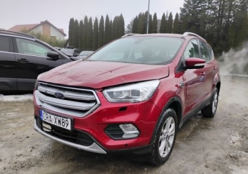 Ford Kuga II SUV Facelifting 1.5 EcoBoost 150KM 2017 Ford Kuga 2017r, 1.5 Benzyna. Uszkodzony prawy przod. Jezdzi. 1.5 Benzyna, zdjęcie 2