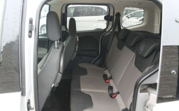 Ford Tourneo Courier I Mikrovan Facelifting 1.0 EcoBoost 100KM 2019 Ford Tourneo Courier Benzyna 99KM, zdjęcie 9