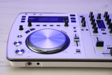 USB-контроллер Wi-Fi Pioneer XDJ AERO