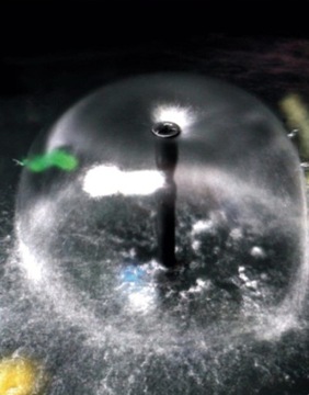 КРАСИВЫЙ ФОНТАН В ПРУДЕ ВОДЯНОЙ НАСОС 900Л/Ч Фонтан для пруда