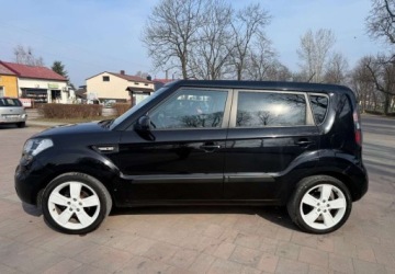 Kia Soul I Crossover 1.6 DOHC CVVT 124KM 2011 Kia Soul Kia Soul 1.6 M 1.6 Benzyna 124KM, zdjęcie 4