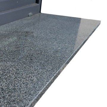 parapet granitowy polerowany Padang Dark/G654 92x30x2