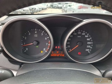 Mazda 3 II Sedan 1.6 MZR 105KM 2010 Mazda 3 1,6 16v klima elektryka wspomaganie alu zarejestrowany 1.6 Benzyna, zdjęcie 15