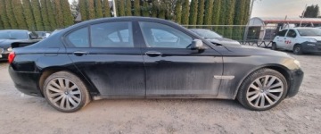 BMW Seria 7 F01 Sedan 750i 407KM 2011 BMW Seria 7 2011r, 4.4 Benzyna. X-DRIVE. AUTOMAT. Lekko uszkodzony tyl. Je, zdjęcie 22
