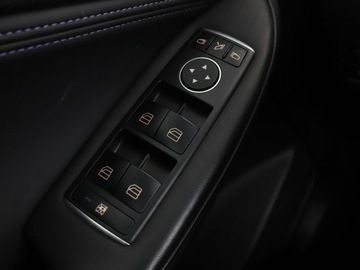 Infiniti Q30 1.6T 156KM 2019 Infiniti Q30 Luxe automat panorama kamera360 navi, zdjęcie 33