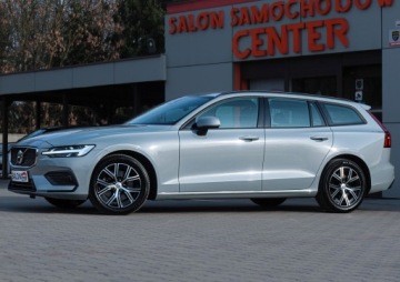 Volvo V60 II  2024 Volvo V60 2,0T 177 aut Hak Ogrz,Kier.+4xFotele Kamera DVD DAB NFC perła ACC, zdjęcie 36