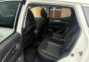 Nissan Qashqai II Crossover Facelifting 1.6 DiG-T 163KM 2018 Nissan Qashqai 1,6 DIG-T 163KM Klima Navi Kamera 360 Panorama 1.6 Benzyna, zdjęcie 23