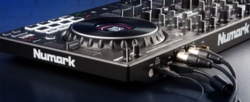 Цифровой контроллер Numark NS4FX