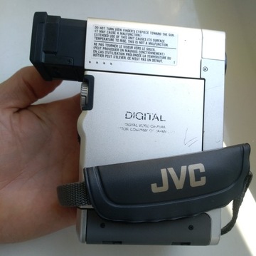 Видеокамера JVC GR-DVXE - miniDV, красивый антиквариат, брак.