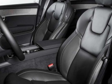 Volvo XC90 II 2026 VOLVO XC90 B5 AWD Plus Bright Suv 2.0 (264KM) 2026, zdjęcie 4