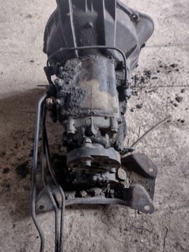 Mercedes W115 W123 skrzynia biegów OE1152611001