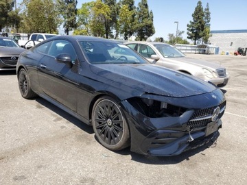 Mercedes CLE 2024 Mercedes-Benz CLE 300 4Matic 2024 2.0l 2.0 Benzyna 255KM, zdjęcie 4