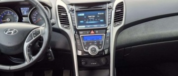 Hyundai i30 II Wagon 1.6 GDI 135KM 2012 Hyundai i30 Hyundai i30 1.6 GDI Style 1.6 Benzyna 135KM, zdjęcie 13