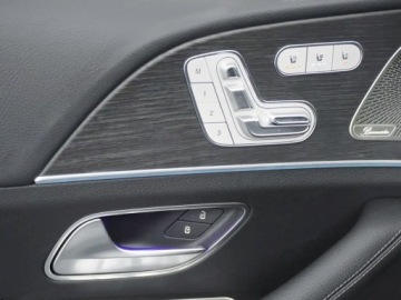Mercedes GLE V167 SUV Facelifting 2.0 300d 269KM 2025 GLE Coupe 300 d 4-Matic AMG Line 2.0 (269KM) 2025, zdjęcie 10