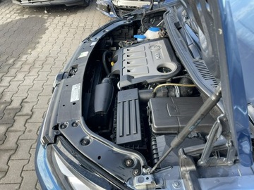 Volkswagen Touran II 2.0 TDI 140KM 2015 Volkswagen Touran Klimatronik Podgrzewanie Parktro, zdjęcie 12