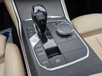 BMW Seria 3 G20-G21 Limuzyna 2.0 330i 258KM 2019 BMW 3 330i 2.0l benzyna 258KM Przebieg: 41,445km Wyjątkowo zadbany G20, zdjęcie 19