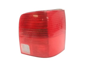 LAMPA TYŁ PRAWA KOMBI 3B9945112F Volkswagen Passat V (1996-2005) B5