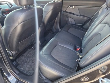 Kia Sportage III SUV 2.0 DOHC 163KM 2011 Kia Sportage Sliczna 2.0 benzyna 163KM bezwypadkowa automat ful opcja 2.0, zdjęcie 15