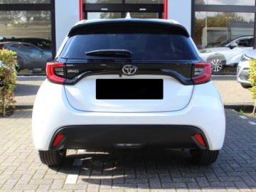 Toyota Yaris IV Hatchback Facelifting 1.5 Hybrid Dynamic Force 116KM 2026 Od ręki - Style 1.5 Hybrid 116KM | Podgrzewane fotele!, zdjęcie 3