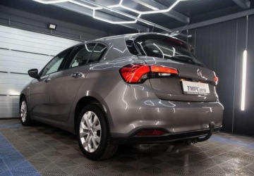 Fiat Tipo II Sedan 1.6 MultiJet 120KM 2017 Fiat Tipo Kamera cofania _ LED _ Alu felgi _ Podgrzewane fotele 1.6 Diesel, zdjęcie 3