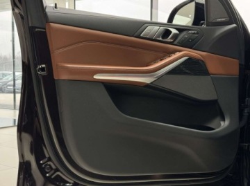 BMW X7 SUV 3.0 40d 340KM 2021 BMW X7 xDrive40d 7os BMW Individual Night Vision Harman Kardon 3.0, zdjęcie 11