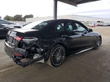 Mercedes Klasa C W206 2024 Mercedes-Benz Klasa C 300 2024 2.0L 2.0 Benzyna 255KM, zdjęcie 3