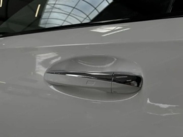 Mercedes Klasa A W177/V177 Hatchback Facelifting 2.0 200d 150KM 2025 MERCEDES-BENZ A Klasa 200 d AMG Line 2.0 (150KM) 2025, zdjęcie 14