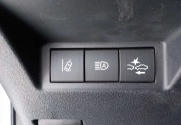 Toyota Yaris III Hatchback 5d Facelifting 2017 1.5 Hybrid 100KM 2019 Toyota Yaris GR-Sport Okazja 1.5 Hybryda 100KM, zdjęcie 28