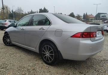Honda Accord VII 2004 Honda Accord Automat ZadbanaModel 2005 2.0 Benzyna 135KM, zdjęcie 3