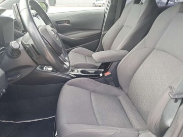 Toyota Corolla XII TS Kombi 2.0 Hybrid Dynamic Force 184KM 2021 Toyota Corolla 2.0 Hybrid Comfort Tech Salon PL ASO FV23 2.0 Hybryda 184KM, zdjęcie 16