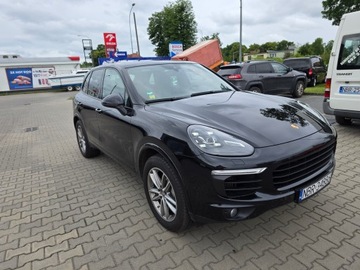 Porsche Cayenne II SUV Facelifting 4.2 D 385KM 2016 PORSCHE CAYENNE (92A) 4.2 S Zadbany, zdjęcie 2