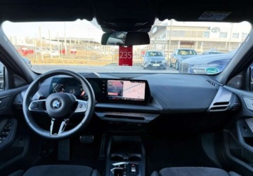 BMW Seria 1 F70 Hatchback 2.0 118d 150KM 2024 BMW Seria 1 I wlasciciel M Sport 360 Gwarancja Bezwypadkowy FVAT23, zdjęcie 18