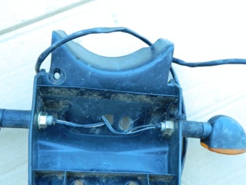 КРЕПЛЕНИЕ ДОСКИ ЗАДНЕГО КРЫЛА YAMAHA TTR 600 TT 600R 5CH 98r