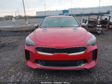 Kia Stinger Liftback 3.3 T-GDi 366KM 2018 Kia Stinger 2018 Kia Stinger GT AWD 3.3 Benzyna 365KM, zdjęcie 10