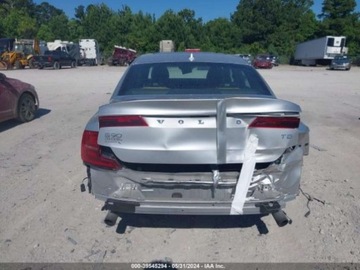 Volvo S90 II Sedan 2.0 T5 250KM 2018 Volvo S90 2018 Volvo S90 T5 FWD Momentum 2.0 Benzyna 250KM, zdjęcie 4