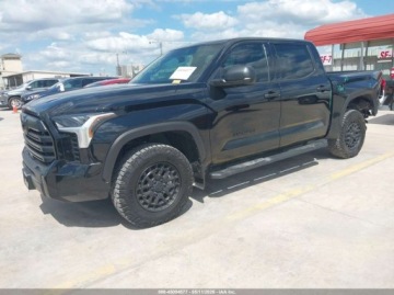 Toyota Tundra II 2025 Toyota Tundra SR5 2025 niski przebieg 3.4 Benzyna 389KM, zdjęcie 1