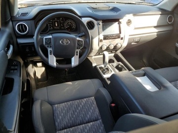 Toyota Tundra II 2020 Toyota Tundra Double Cab SR 2020 5.7l 5.7 Benzyna 381KM, zdjęcie 8
