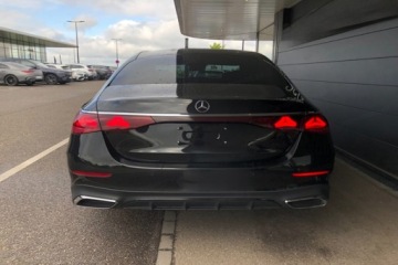 Mercedes Klasa E W214 Sedan 2.0 220d 197KM 2025 E Klasa 220 d 4-Matic AMG 2.0 (197KM) 2025, zdjęcie 3
