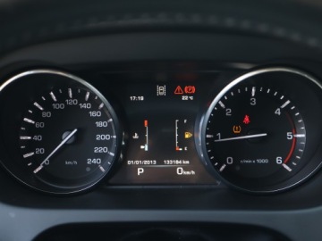 Land Rover Discovery Sport SUV 2.0 TD4 180KM 2016 Land Rover Discovery Sport TD4, Salon Polska, zdjęcie 10