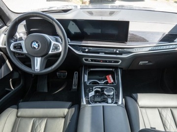 BMW X7 SUV Facelifting 3.0 40d 352KM 2025 BMW X7 xDrive40d Sport Suv 3.0 (352KM) 2025, zdjęcie 6