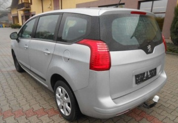 Peugeot 5008 I Minivan 1.6 VTi 120KM 2010 Peugeot 5008 Peugeot 5008 I 1.6 BENZYNA 120 KM 1.6 Benzyna 120KM, zdjęcie 5