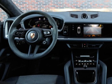 Porsche Cayenne III SUV Facelifting 3.0 353KM 2025 PORSCHE Cayenne Coupe Black Edition Suv 2.0 (353KM) 2025, zdjęcie 8