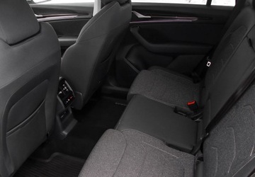 Skoda Kodiaq I SUV Facelifting 2.0 TDI SCR 150KM 2024 Skoda Kodiaq 2.0 TDi 150KM Selection DSG, Podgrzewane Fotele, Kamera Cofan, zdjęcie 10