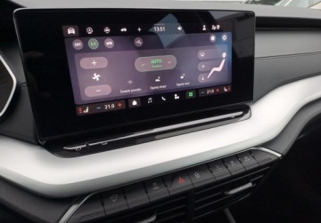 Skoda Octavia IV Liftback 1.5 TSI EVO 150KM 2024 Skoda Octavia SalonPL 1.5eTSI mHEV 150KM DSG Selection ASO Virtual Matrix, zdjęcie 20