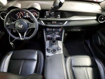 Alfa Romeo Stelvio SUV 2.0 Turbo 280KM 2018 Alfa Romeo Stelvio Sport 2018 2.0l 2.0 Benzyna 280KM, zdjęcie 8
