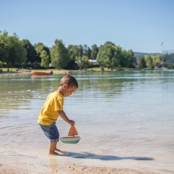 SMOBY LITLE GREEN ZABAWKA WODNA ŻAGLÓWKA ŁÓDKA DO WODY Z BIOPLASTIKU