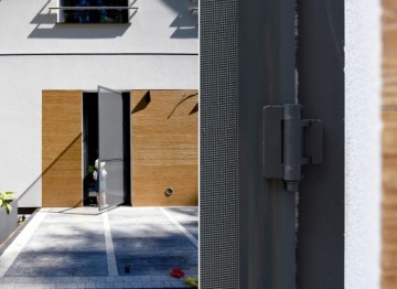 алюминиевая дверная сетка ДВЕРНАЯ МОСКИТНАЯ СЕТКА