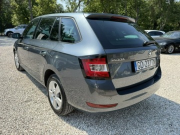 Skoda Fabia III Kombi Facelifting 1.0 MPI 75KM 2019 Škoda Fabia Skoda Fabia Fabia 1.0 Ambition, Salon, zdjęcie 21